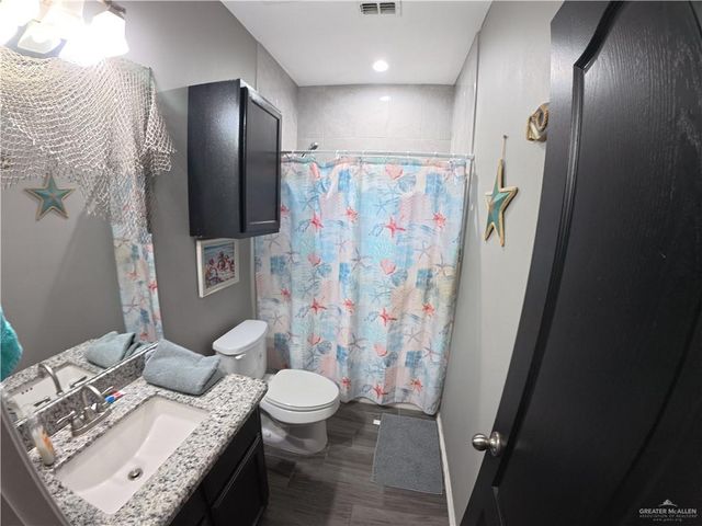 321 Gladiola Drive, Elsa, TX 78543