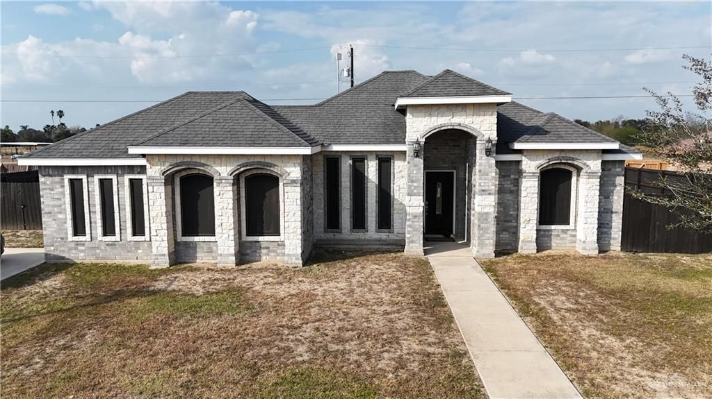 321 Gladiola Drive, Elsa, TX 78543