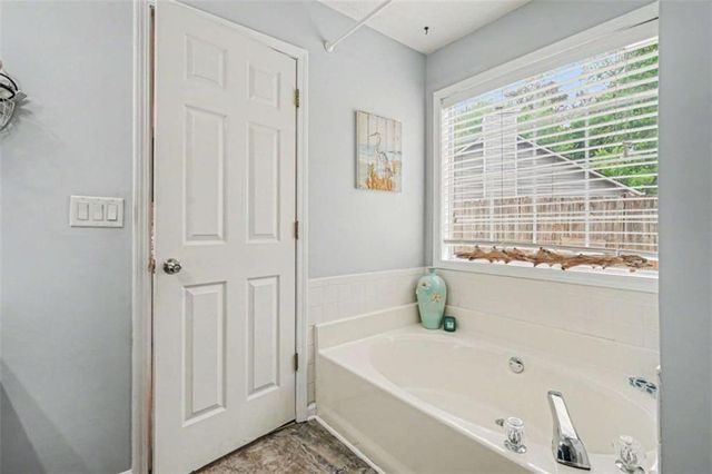 3334 Piney Way, Loganville, GA 30052