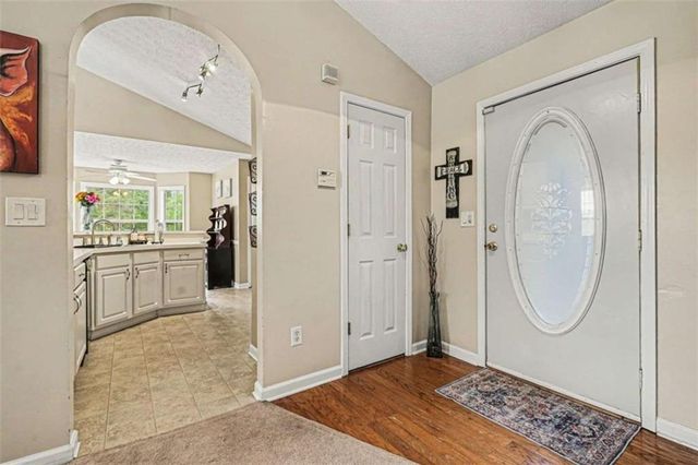 3334 Piney Way, Loganville, GA 30052