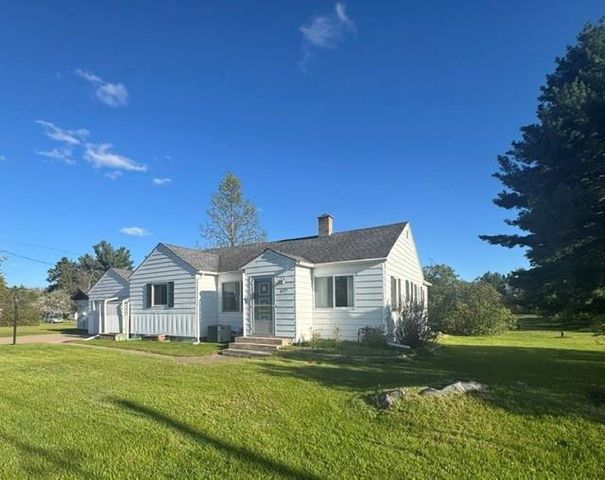 2725 Crescent Avenue, Eau Claire, WI 54703