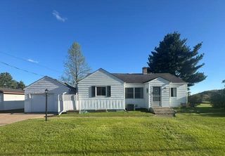 2725 Crescent Avenue, Eau Claire, WI 54703