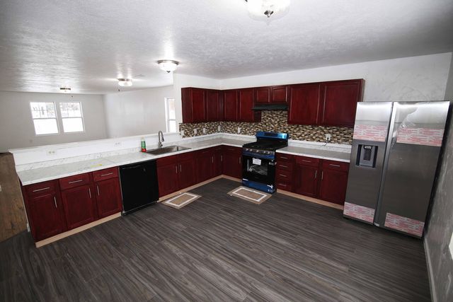 464 Ludington Avenue, Portage, MI 49002