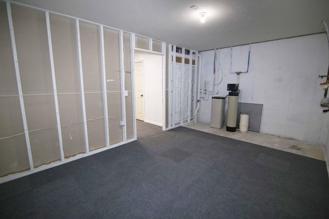 464 Ludington Avenue, Portage, MI 49002