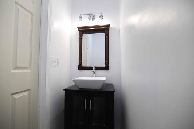 464 Ludington Avenue, Portage, MI 49002