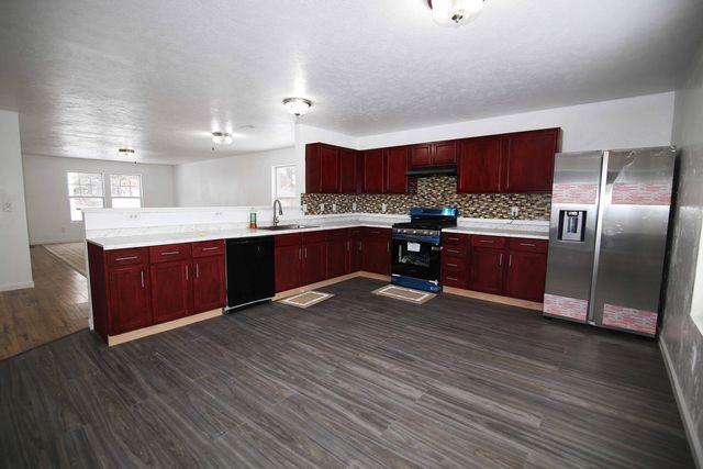 464 Ludington Avenue, Portage, MI 49002