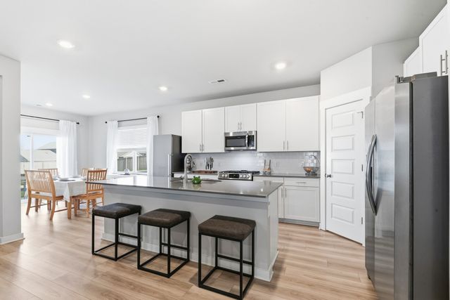 166 Harvest Point Blvd, Spring Hill, TN 37174