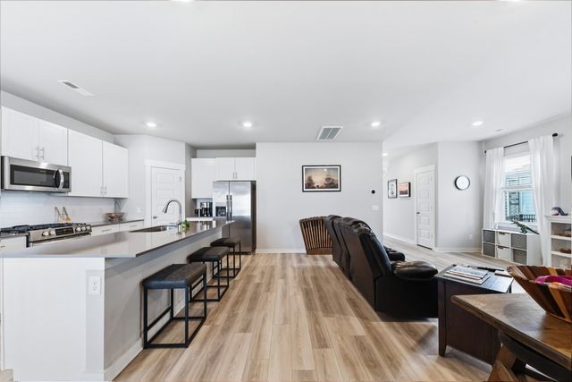 166 Harvest Point Blvd, Spring Hill, TN 37174