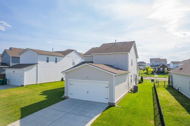 166 Harvest Point Blvd, Spring Hill, TN 37174