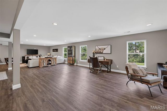 517 Stonewolf Creek Drive, Wentzville, MO 63385