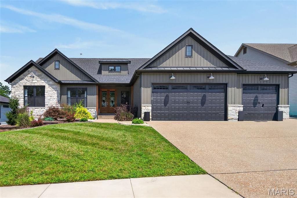 517 Stonewolf Creek Drive, Wentzville, MO 63385