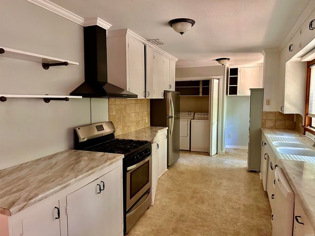 1733 N Dudney Road, Magnolia, AR 71753