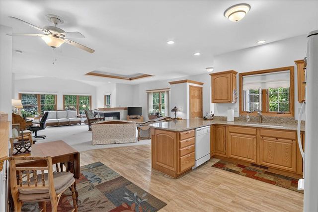 3835 Huntington Avenue, Janesville, WI 53546
