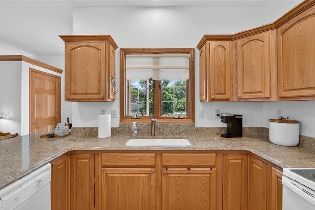 3835 Huntington Avenue, Janesville, WI 53546