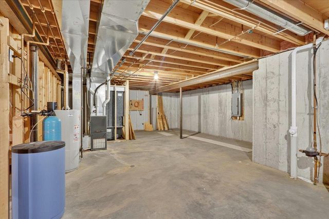 3835 Huntington Avenue, Janesville, WI 53546