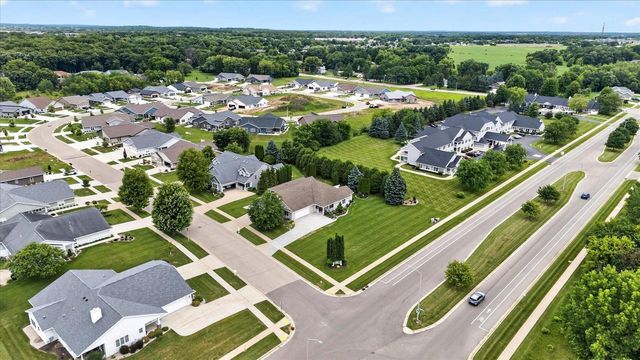 3835 Huntington Avenue, Janesville, WI 53546