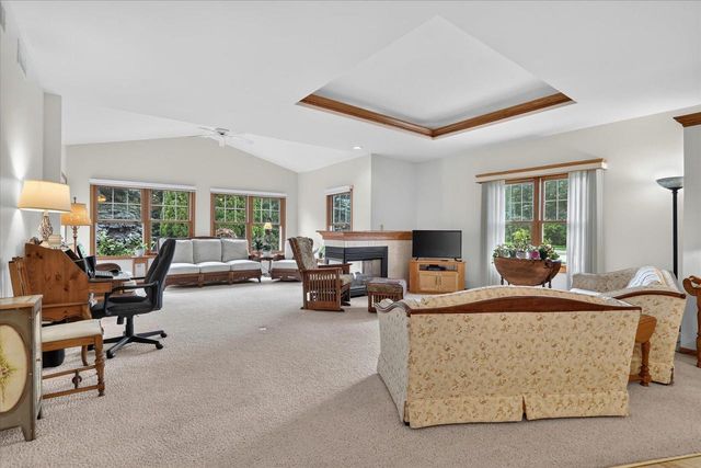 3835 Huntington Avenue, Janesville, WI 53546