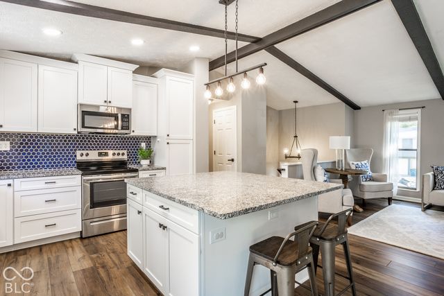 11411 Timberlake Lane, Fishers, IN 46038