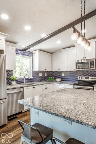 11411 Timberlake Lane, Fishers, IN 46038