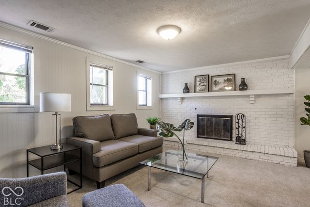 11411 Timberlake Lane, Fishers, IN 46038