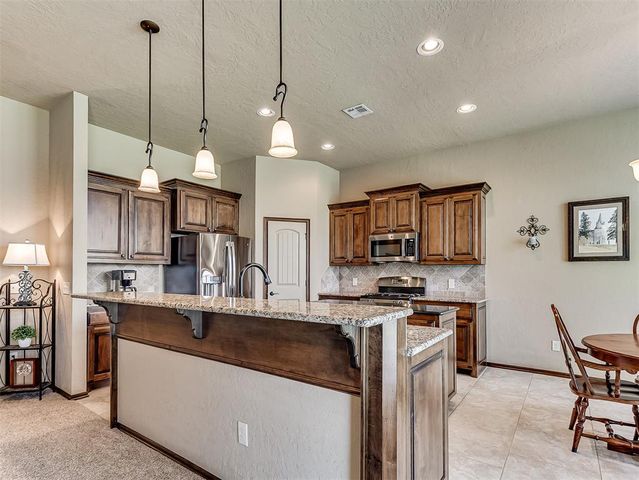 3404 Canton Trail, Yukon, OK 73099