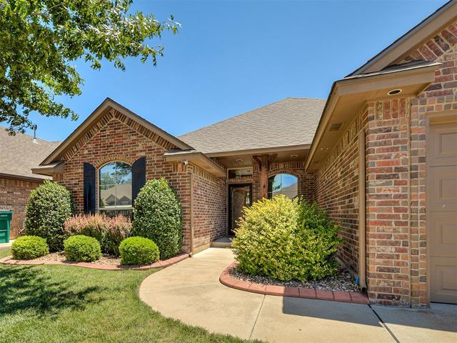 3404 Canton Trail, Yukon, OK 73099