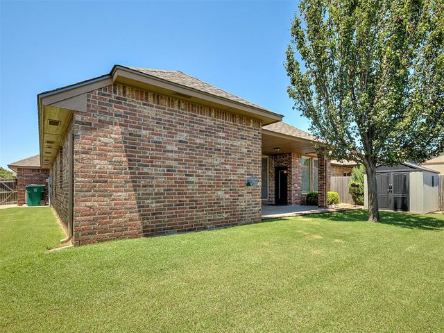 3404 Canton Trail, Yukon, OK 73099