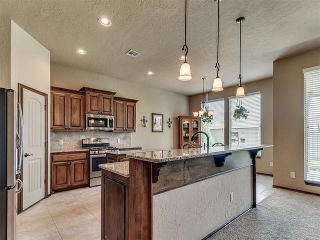 3404 Canton Trail, Yukon, OK 73099