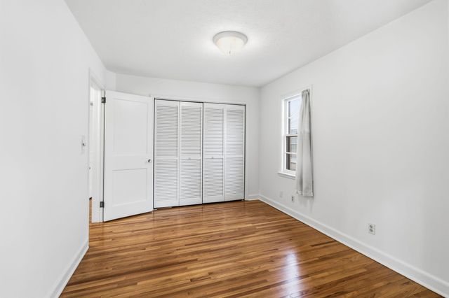 5537 Zenith Avenue S, Edina, MN 55410