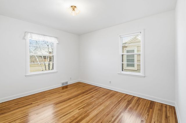 5537 Zenith Avenue S, Edina, MN 55410