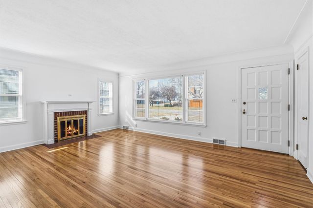 5537 Zenith Avenue S, Edina, MN 55410