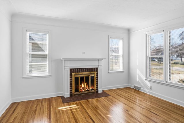 5537 Zenith Avenue S, Edina, MN 55410