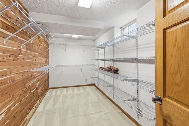 5537 Zenith Avenue S, Edina, MN 55410