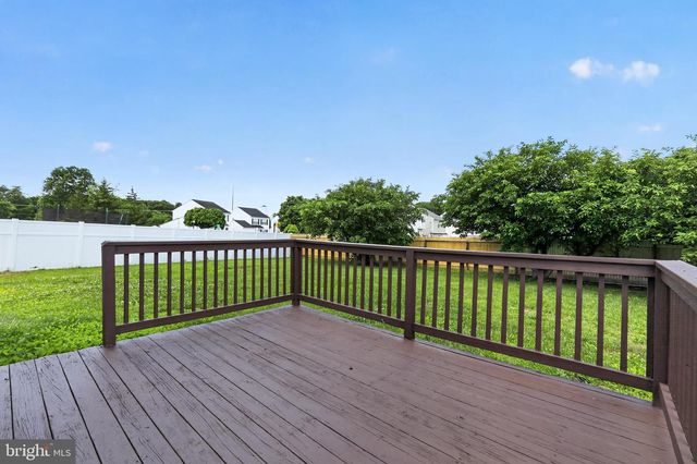 3 BERGEN CT, Newark, DE 19702
