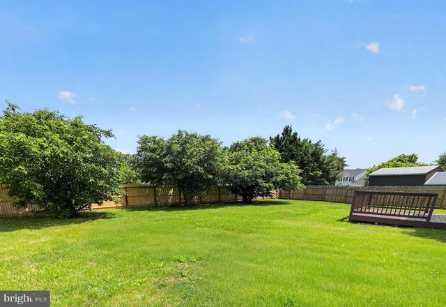 3 BERGEN CT, Newark, DE 19702