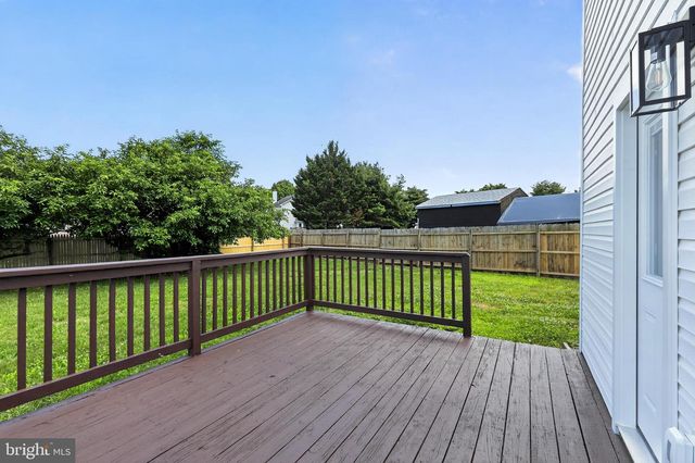 3 BERGEN CT, Newark, DE 19702