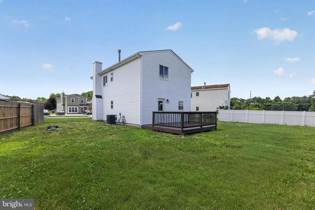 3 BERGEN CT, Newark, DE 19702