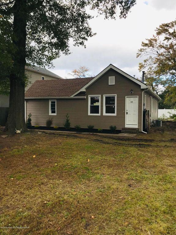 32 Frazee Place, Keansburg, NJ 07734