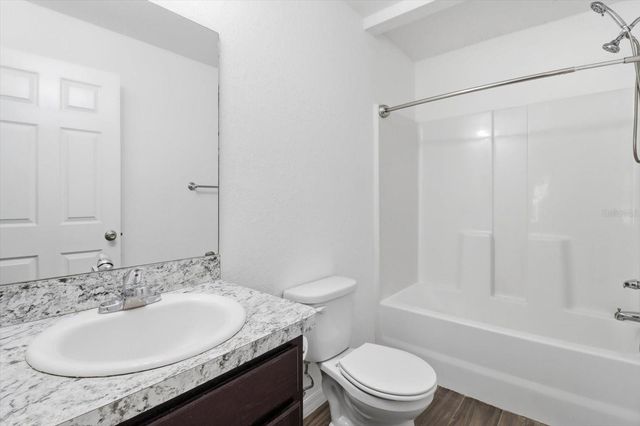 5610 NW 57TH PLACE, Ocala, FL 34482