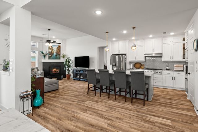 1612 Lantana Avenue, Aubrey, TX 76227