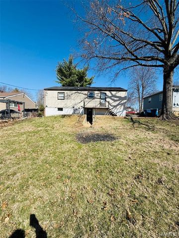 936 Highmont, St Louis, MO 63135