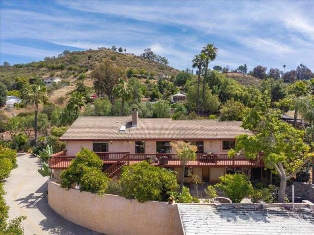 26635 Crescendo Drive, Escondido, CA 92026