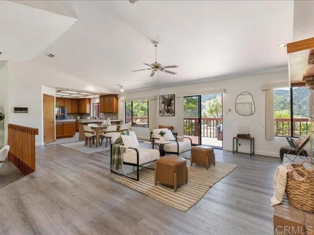 26635 Crescendo Drive, Escondido, CA 92026