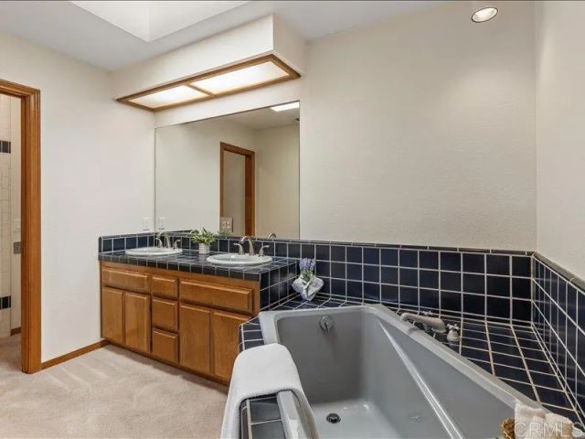 26635 Crescendo Drive, Escondido, CA 92026