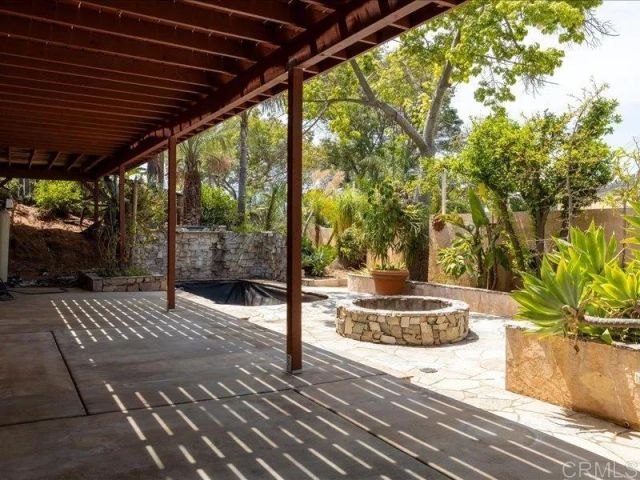26635 Crescendo Drive, Escondido, CA 92026