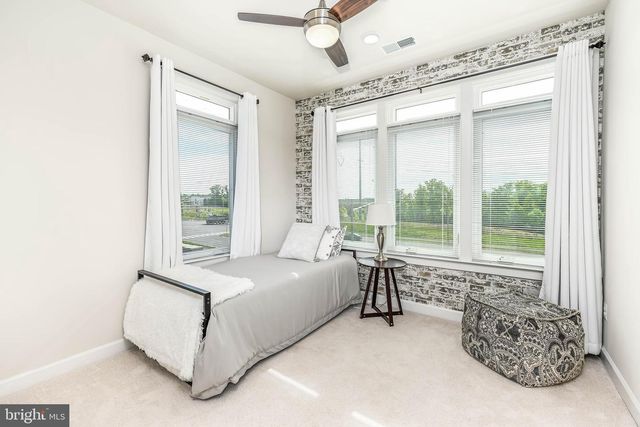 1612 ROCKY SHALE TER SE, Leesburg, VA 20175