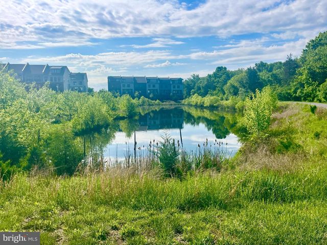 1612 ROCKY SHALE TER SE, Leesburg, VA 20175