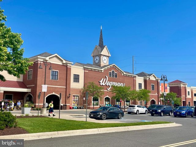 1612 ROCKY SHALE TER SE, Leesburg, VA 20175