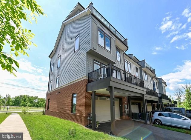 1612 ROCKY SHALE TER SE, Leesburg, VA 20175