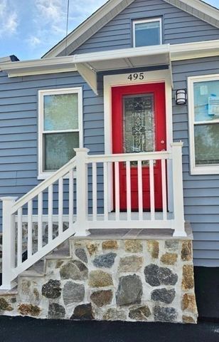 495 Chicago St, Fall River, MA 02720